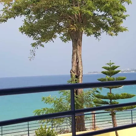 Dom wakacyjny Maisonette Front Of The Sea *