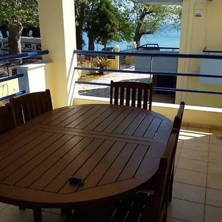 Dom wakacyjny Maisonette Front Of The Sea *